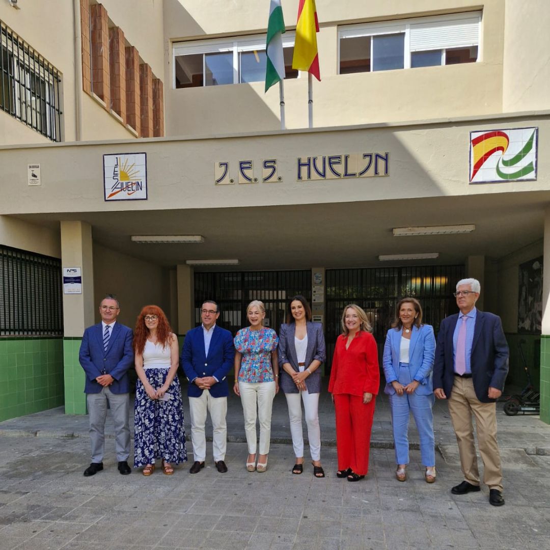 El programa 'Menores ni una Gota' forma este curso a ms de 36.500 alumnos de Andaluca en prevencin del consumo de alcohol